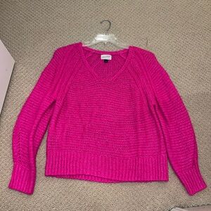 Pink Universal Thread sweater